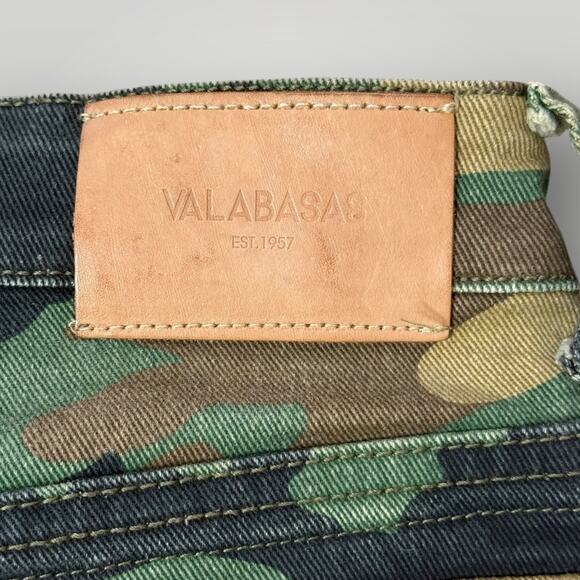 VALABASAS Commander 3.0 Stacked Flare Jean Camo sz 28 L34 - Picture 5 of 5